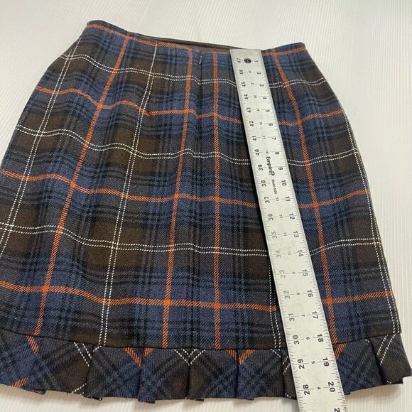 CAbi 742 Womens Chilly Chantilly Plaid Mini Skirt Size 6 Multicolor Fully Lined - Picture 5 of 6